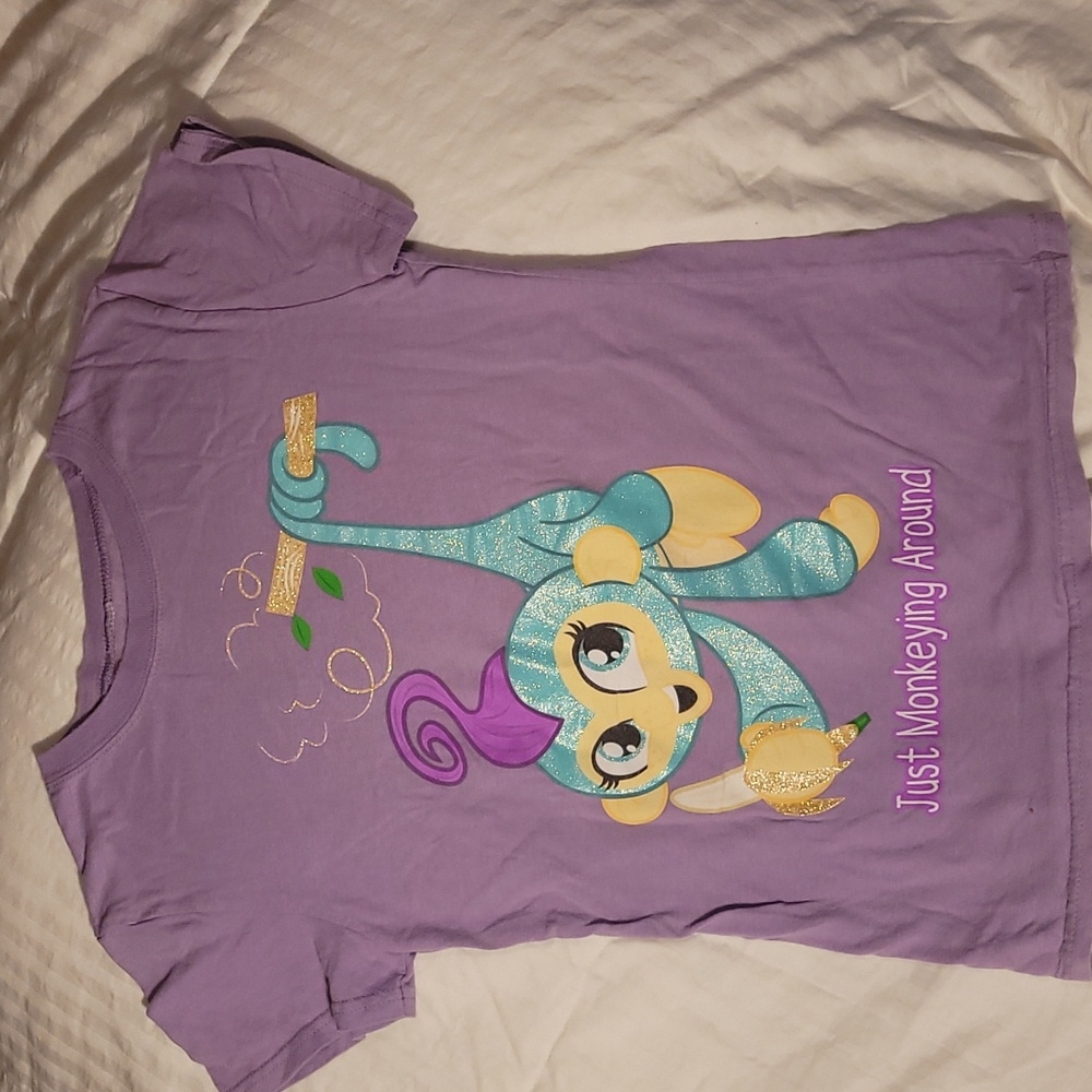 Fingerlings Monkey Girls Large short sleeve purple sparkly glitter Tshirt